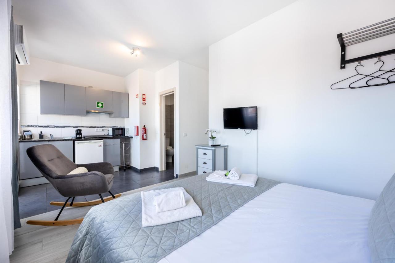 Stay On Top Apartments Lagos Luaran gambar